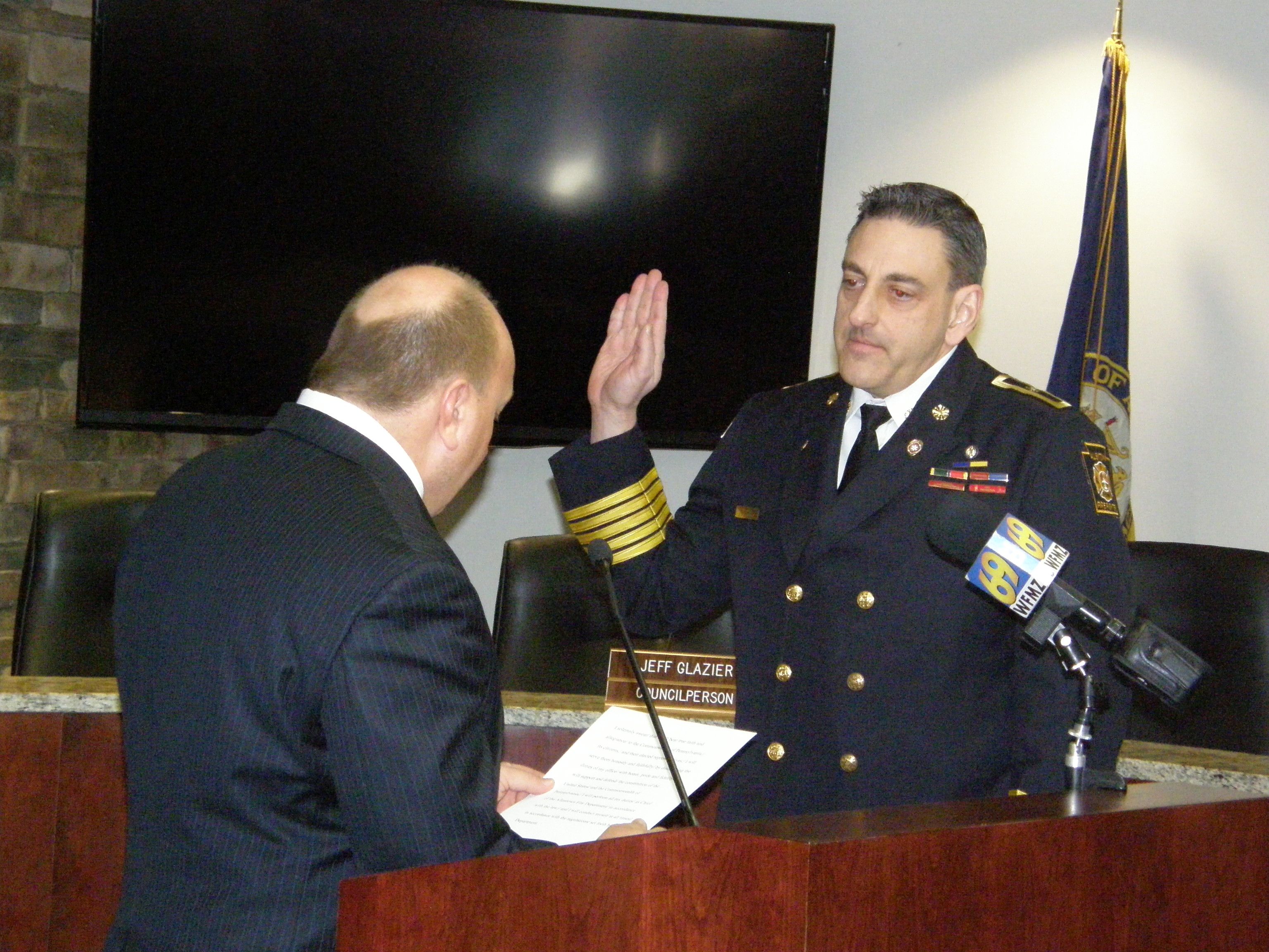 Chief Laubach Takes Oath
